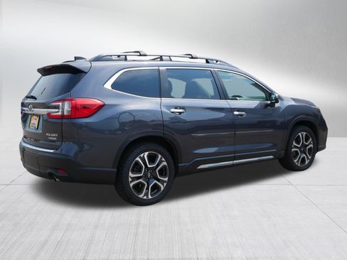 Used 2023 Subaru Ascent Touring AWD/4WD image 7