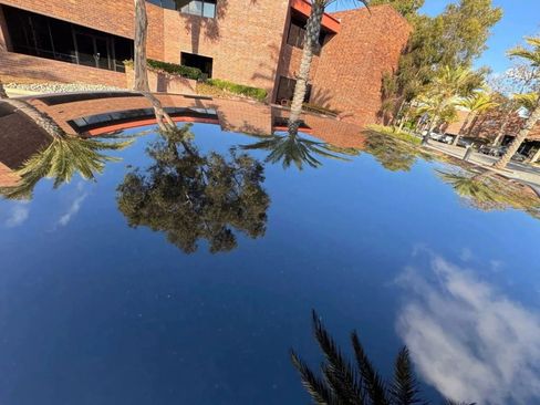 Used 2024 Tesla Model Y Long Range image 9