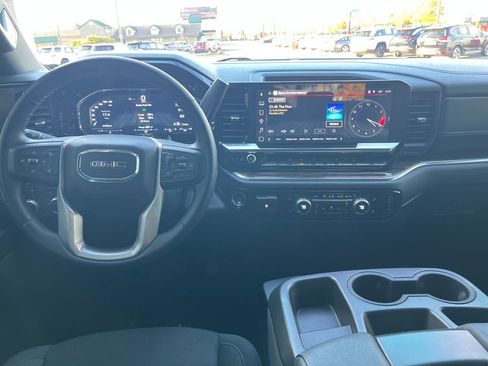Used 2023 GMC Sierra 1500 Elevation image 14