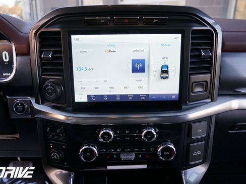 Used 2022 Ford F150 Lariat image 27