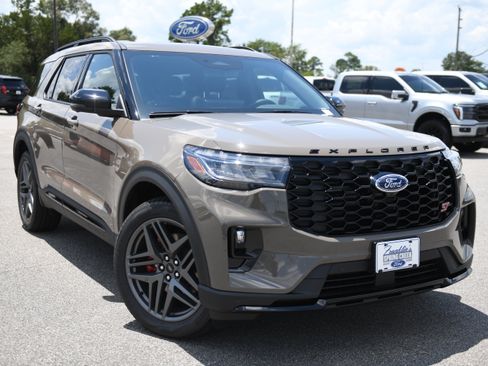 New 2026 Ford Explorer ST w/ Sun And Sound Package RWD image 3
