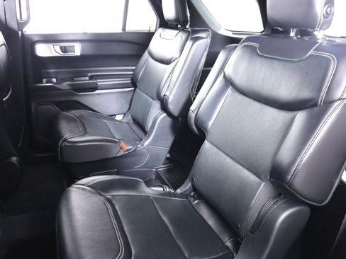 Used 2020 Ford Explorer ST w/ Premium Technology Package AWD/4WD image 38