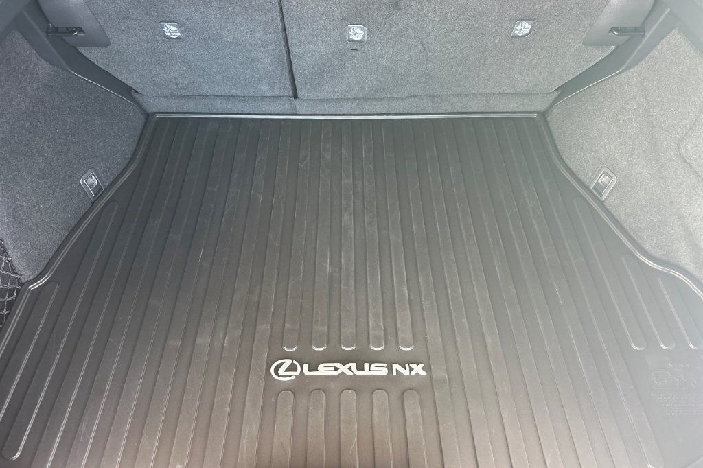 Certified 2026 Lexus NX 350h AWD w/ Accessory Package (2T) image 18