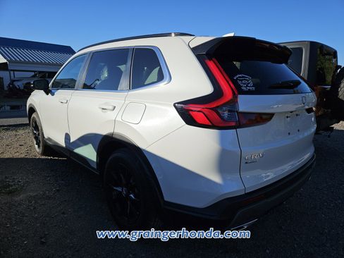 Used 2025 Honda CR-V Sport-L image 10