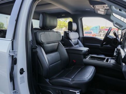 Used 2023 Ford F350 Lariat w/ Lariat Ultimate Package image 37