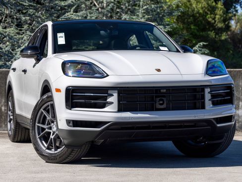 New 2026 Porsche Cayenne Coupe image 6