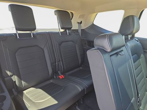 Used 2021 Volkswagen Atlas SEL Premium AWD/4WD image 16
