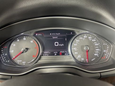 Used 2019 Audi Q5 2.0T Premium w/ Convenience Package image 14