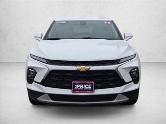 Used 2025 Chevrolet Blazer LT video 2