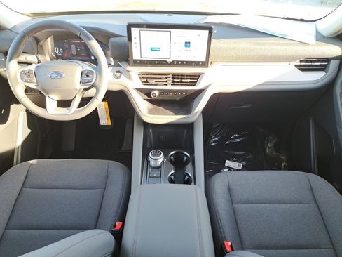 New 2026 Ford Explorer Active image 17