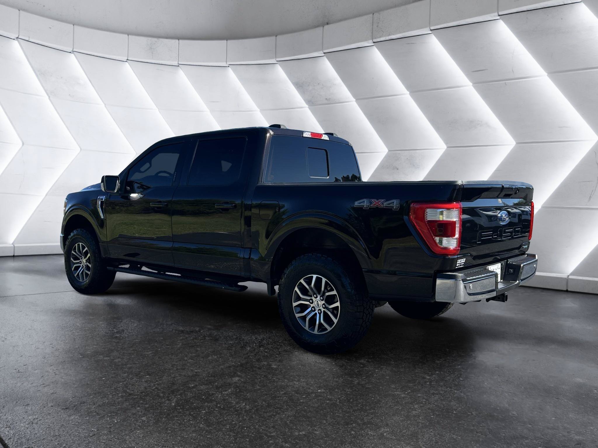 Used 2021 Ford F150 Lariat AWD/4WD image 5