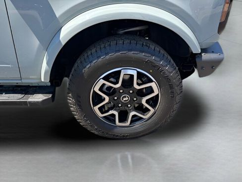 Certified 2022 Ford Bronco Outer Banks AWD/4WD image 28