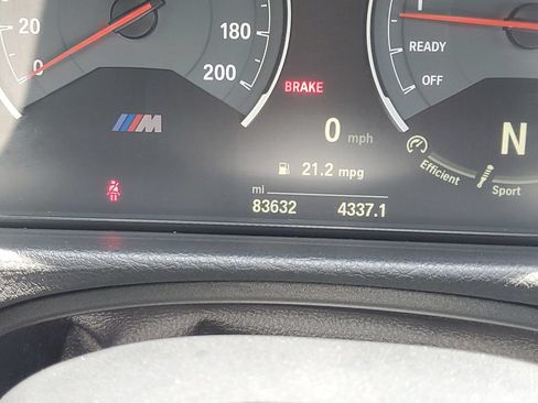Used 2015 BMW M4 Coupe RWD image 31