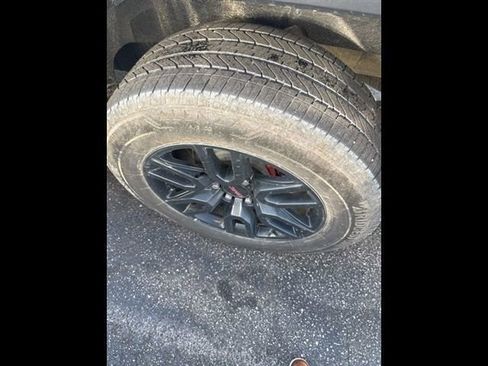 Certified 2024 GMC Sierra 1500 Elevation w/ Elevation Premium Package image 18