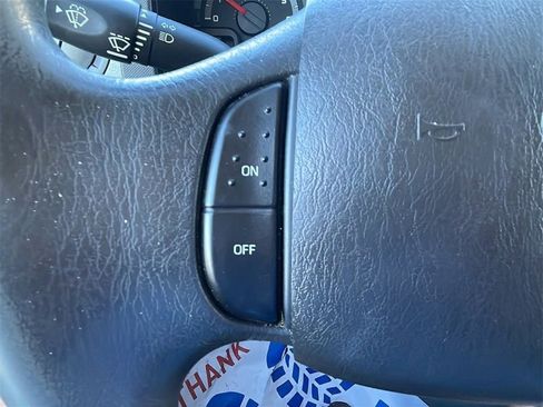 Used 2011 Ford E-450 and Econoline 450 Super Duty image 15