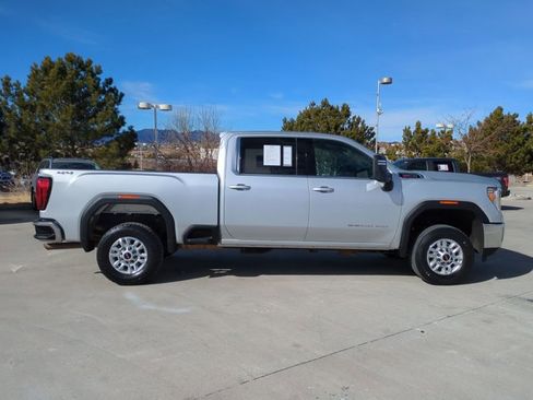 Used 2021 GMC Sierra 2500 SLE w/ Snow Plow Prep/Camper Package image 4