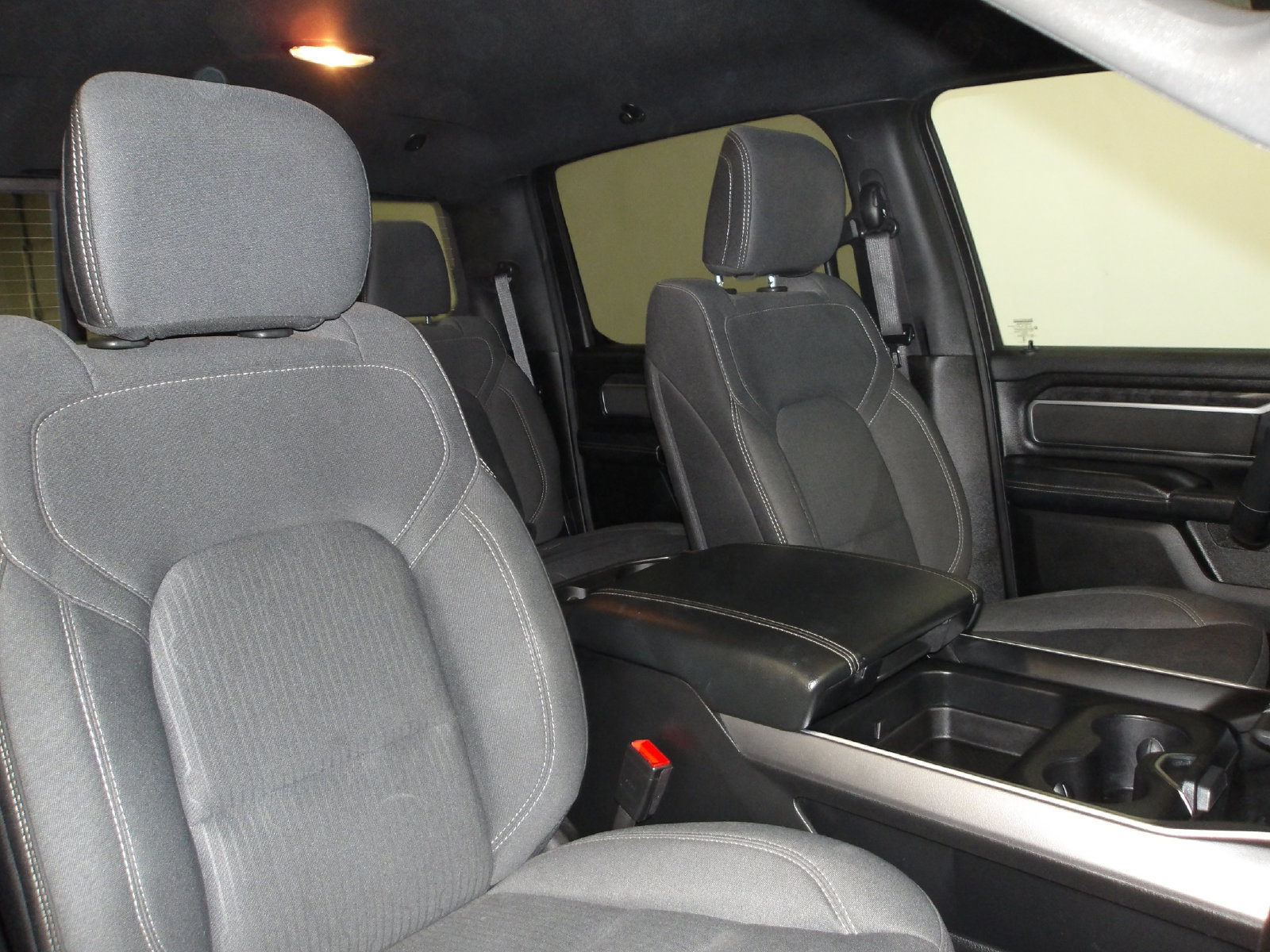 Used 2024 RAM 1500 Big Horn AWD/4WD image 17