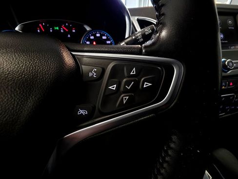Used 2022 Chevrolet Equinox LT FWD image 28