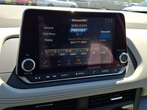 Used 2024 Nissan Rogue SV AWD/4WD image 21