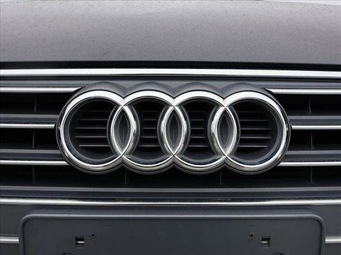 Used 2018 Audi A4 2.0T Premium Plus w/ Premium Plus Package AWD/4WD image 28