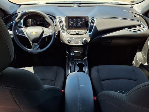 Used 2019 Chevrolet Malibu LT FWD image 10