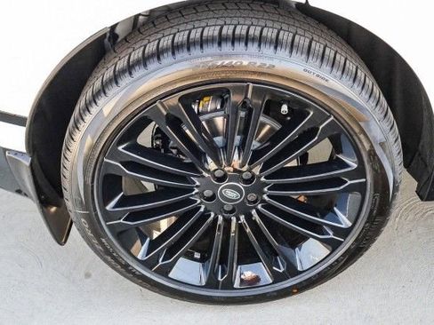 New 2026 Land Rover Range Rover Velar Dynamic SE image 8