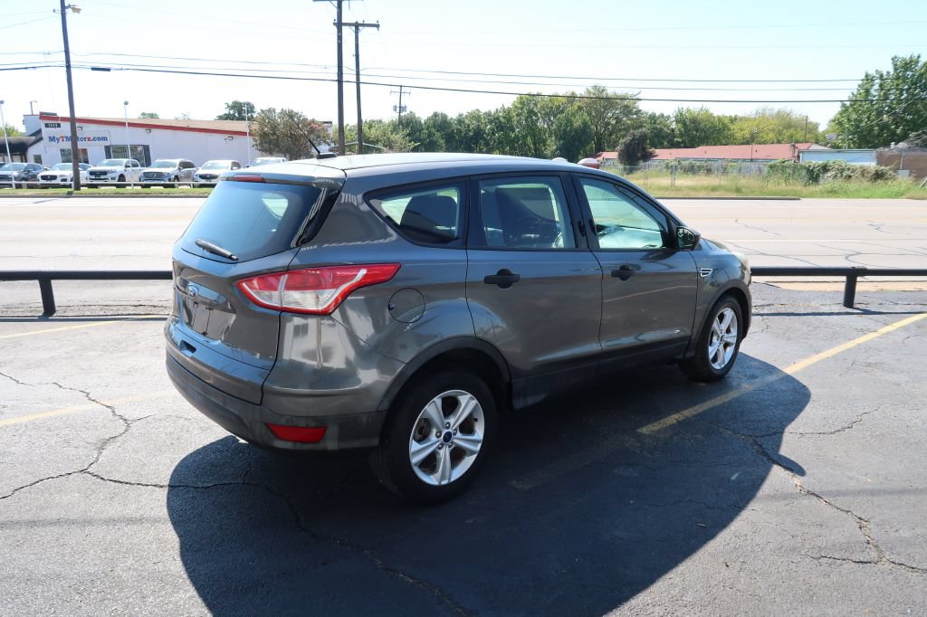 Used 2016 Ford Escape S FWD image 3