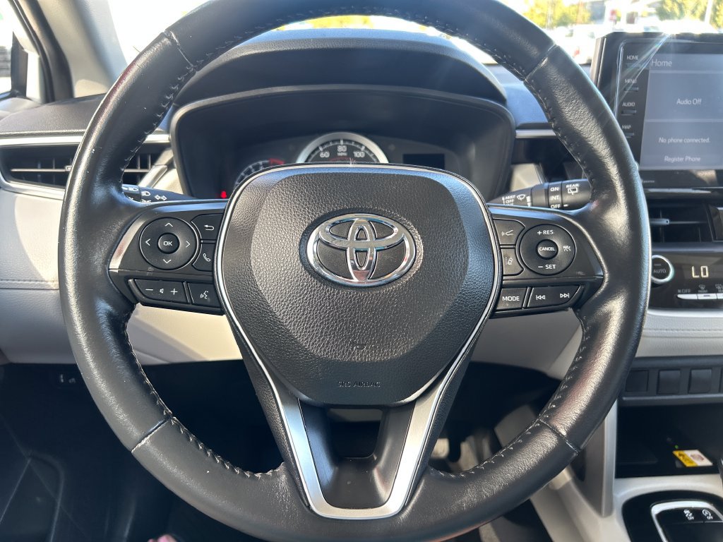 Certified 2022 Toyota Corolla Cross LE AWD/4WD image 17