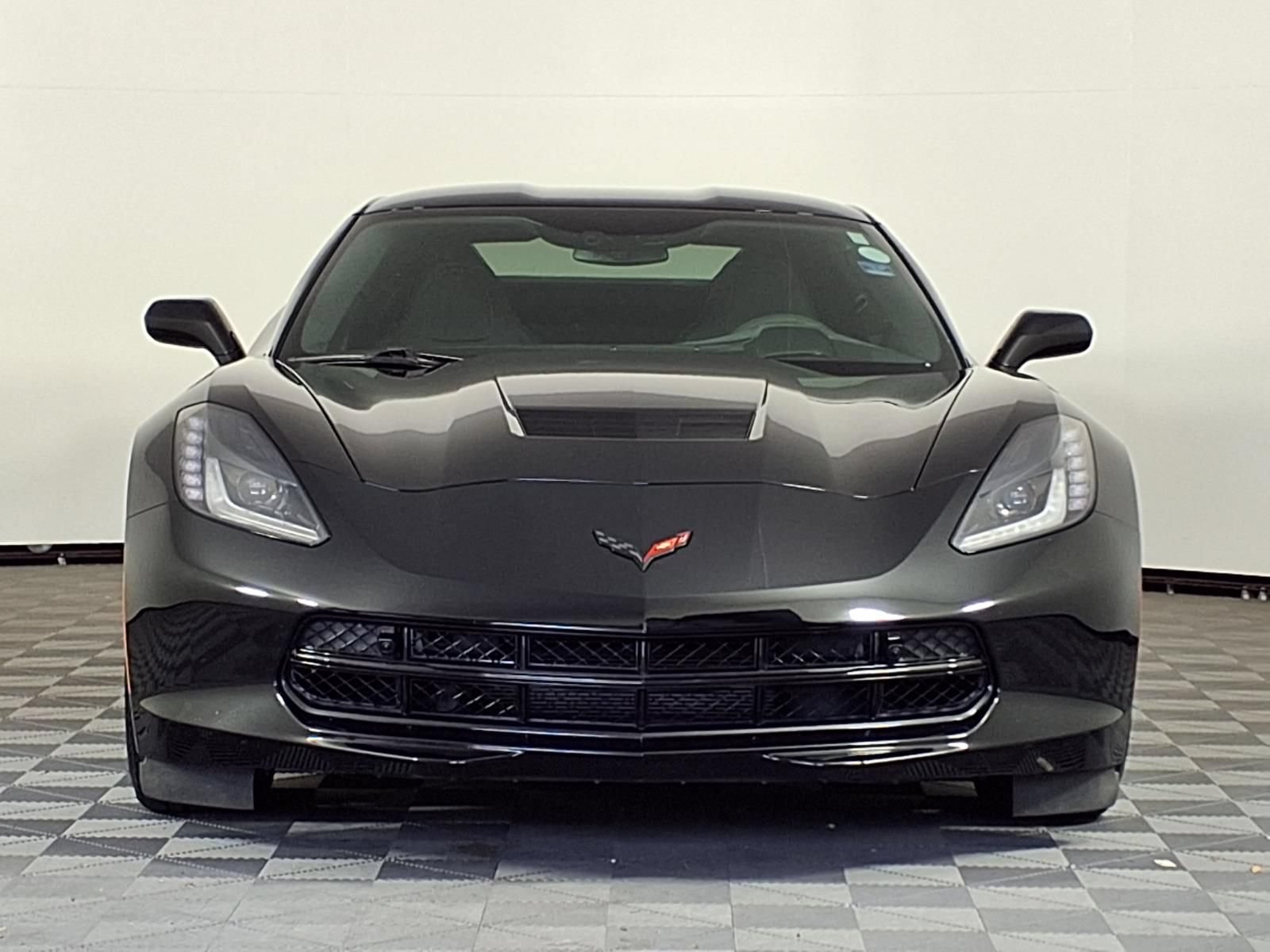 Used 2016 Chevrolet Corvette Stingray Coupe w/ 3LT Preferred Equipment Group RWD image 2