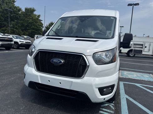 Used 2024 Ford Transit 350 XLT RWD image 20