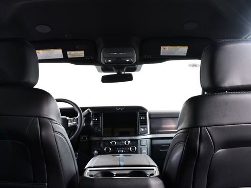 New 2026 Ford F350 Platinum w/ Tremor Off-Road Package image 17