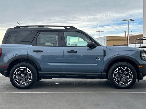 New 2026 Ford Bronco Sport Outer Banks w/ Outer Banks Tech Package+ AWD/4WD image 2