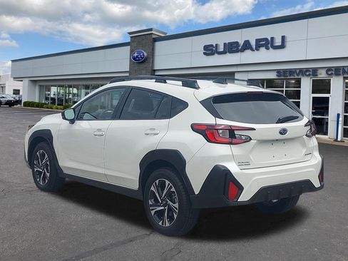 Used 2024 Subaru Crosstrek 2.0i Premium AWD/4WD image 5
