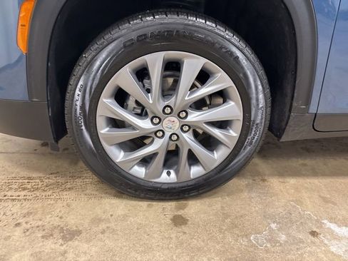 Used 2025 Buick Enclave Preferred image 11