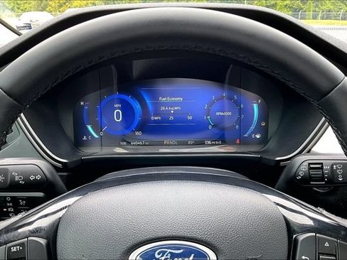 Used 2021 Ford Escape SEL w/ Technology Package FWD image 13