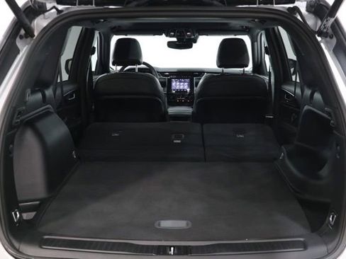 Used 2023 Jeep Grand Cherokee Altitude AWD/4WD image 33