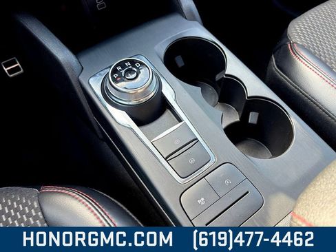 Used 2024 Ford Escape ST-Line image 31