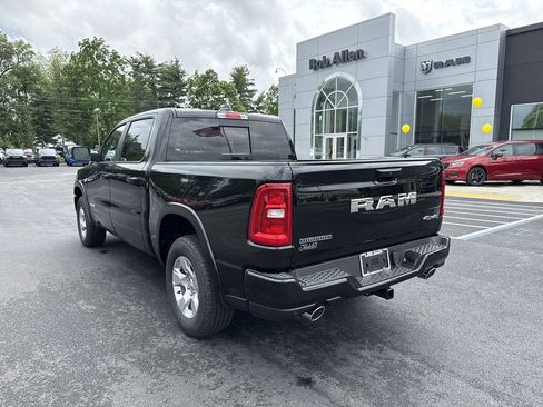 New 2026 RAM 1500 4x4 Crew Cab image 12
