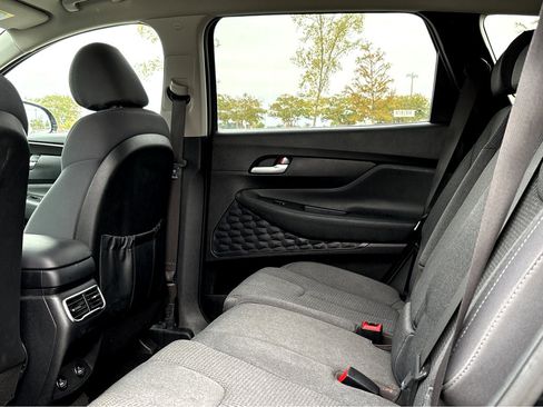 Used 2023 Hyundai Santa Fe SEL image 17