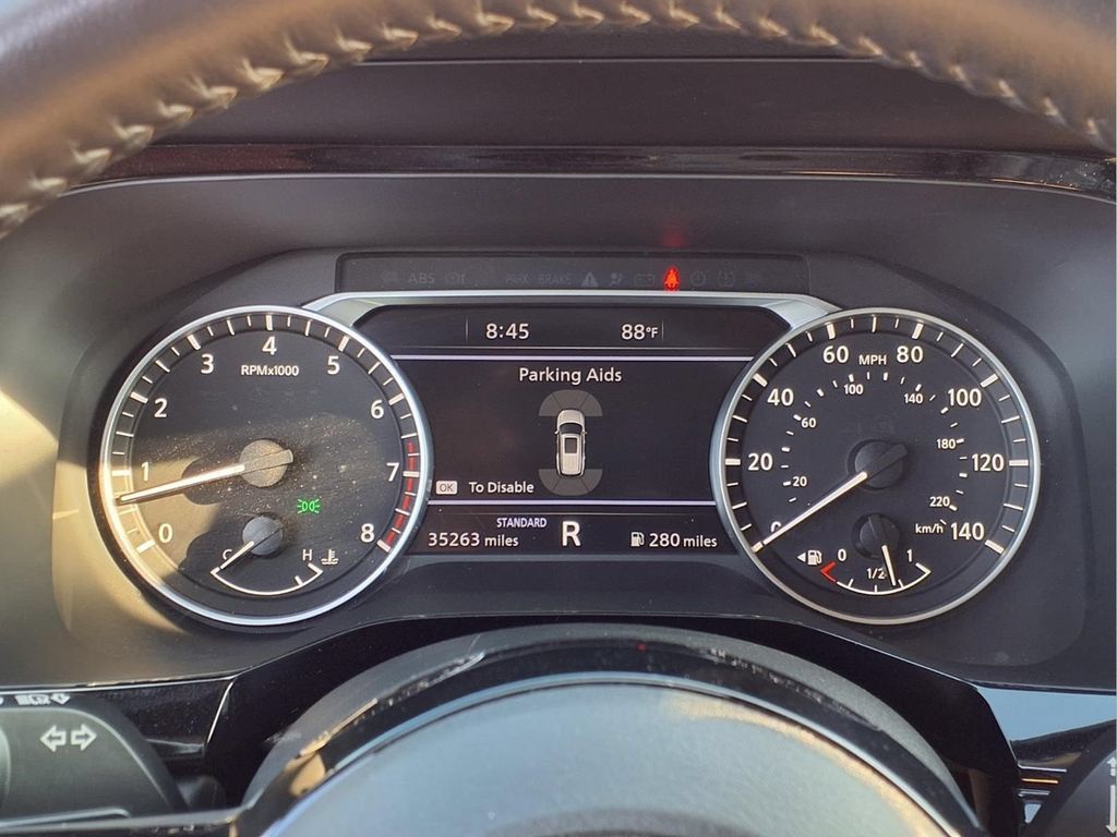 Used 2025 Nissan Pathfinder SL FWD image 18