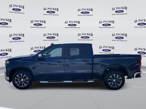 Used 2020 Chevrolet Silverado 1500 LT w/ All-Star Edition image 2