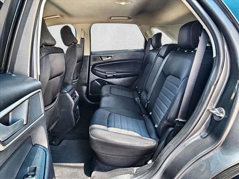 Used 2022 Ford Edge SE AWD/4WD image 16