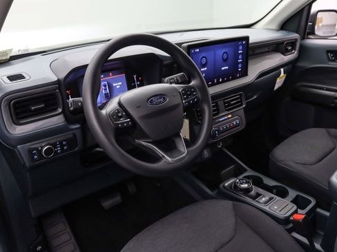New 2025 Ford Maverick XL image 13