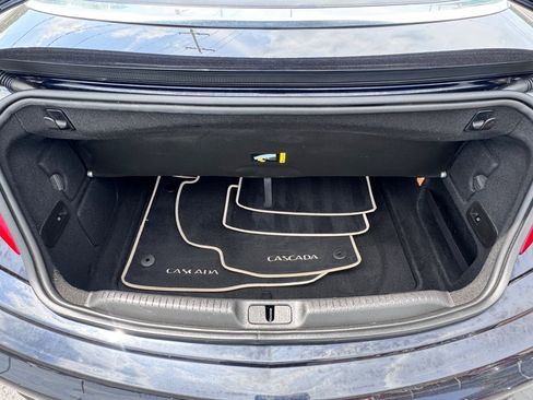 Used 2019 Buick Cascada Premium FWD image 11