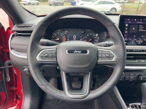 Used 2022 Jeep Compass Limited AWD/4WD image 15