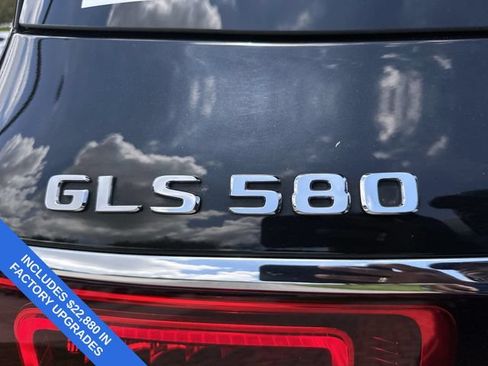 Used 2023 Mercedes-Benz GLS 580 4MATIC image 40