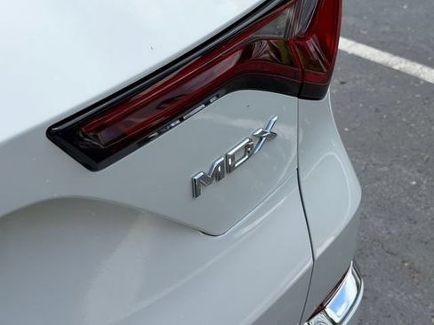 Certified 2025 Acura MDX FWD image 17