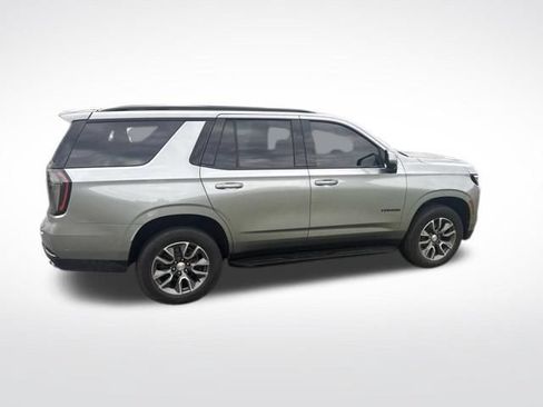 Used 2025 Chevrolet Tahoe RST w/ Comfort Package AWD/4WD image 6