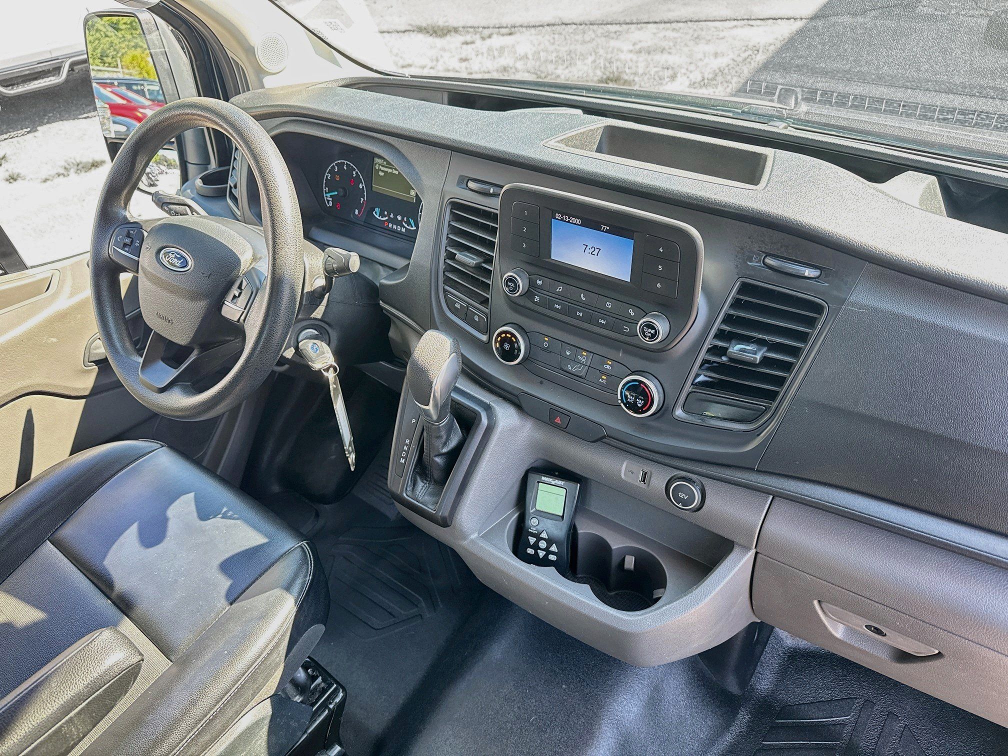 Used 2020 Ford Transit 250 Medium Roof w/ Load Area Protection Package RWD image 27