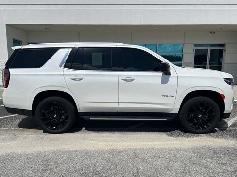 Used 2022 Chevrolet Tahoe LT RWD image 3